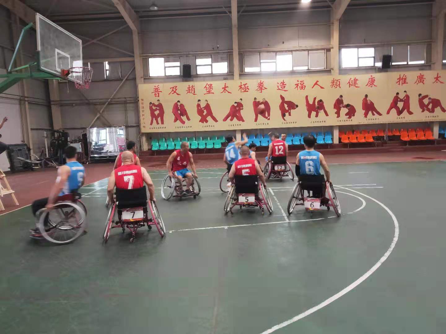 九游app：轮椅篮球队长林穗玲的“奔跑”之路：从“孤僻女孩”到“队伍灵魂”(图1)