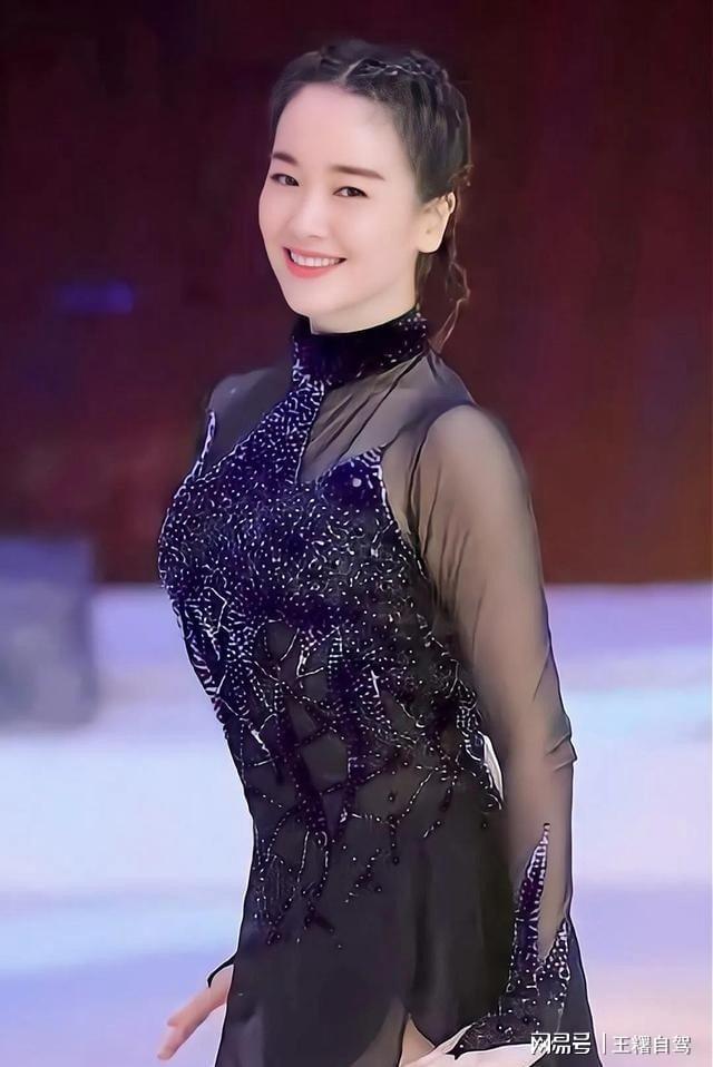 九游app：体操冠军嫁大20岁富豪十年后离婚曾与陈道明传绯闻(图7)