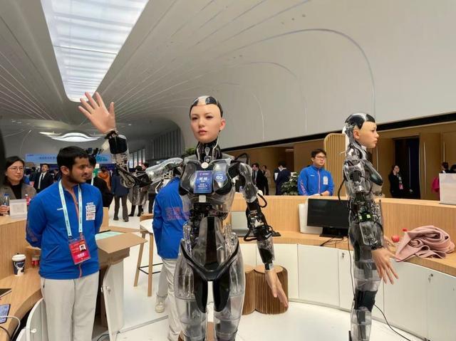 九游官网入口：147万户超额收官！残疾人家庭无障碍改造“实力出圈”(图4)