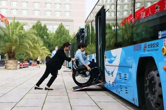 华夏时报｜147万户超额收官！残疾人家庭无障碍改造“实力出圈”(图2)