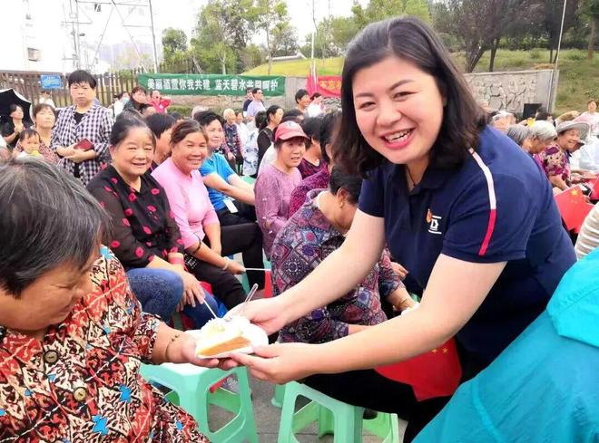 三八妇女节 了不起的“她”！向这些残疾人和助残先进致敬(图10)