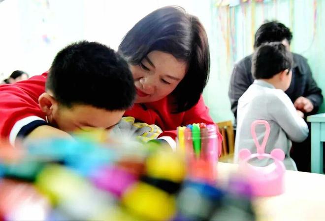 三八妇女节 了不起的“她”！向这些残疾人和助残先进致敬(图12)