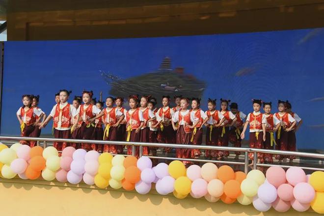 “花开新时代童心向未来” 潢川县实验中学2025年庆“六 · 一”文艺汇演(图16)